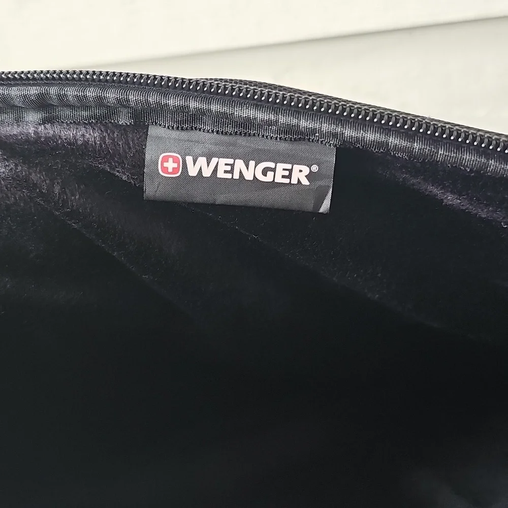Wenger Black 14